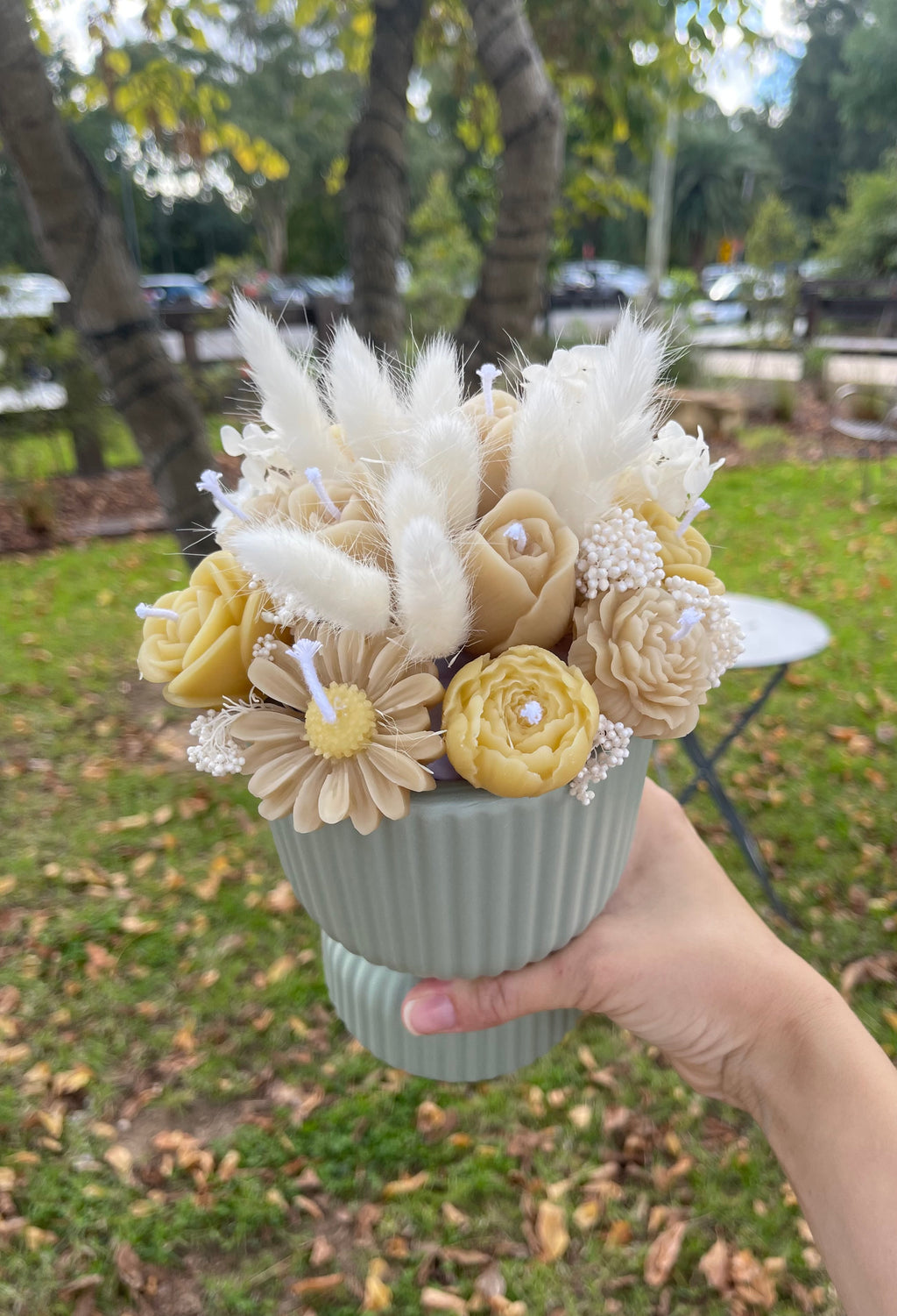 Handmade Beeswax Flower Candle Bouquet: Natural Home Décor Gift