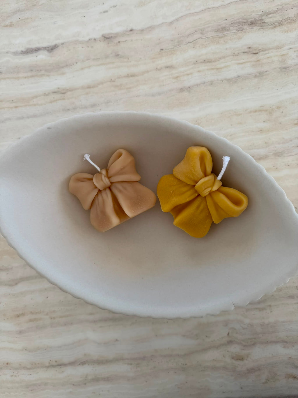 Handmade Pure Beeswax Bow Candle