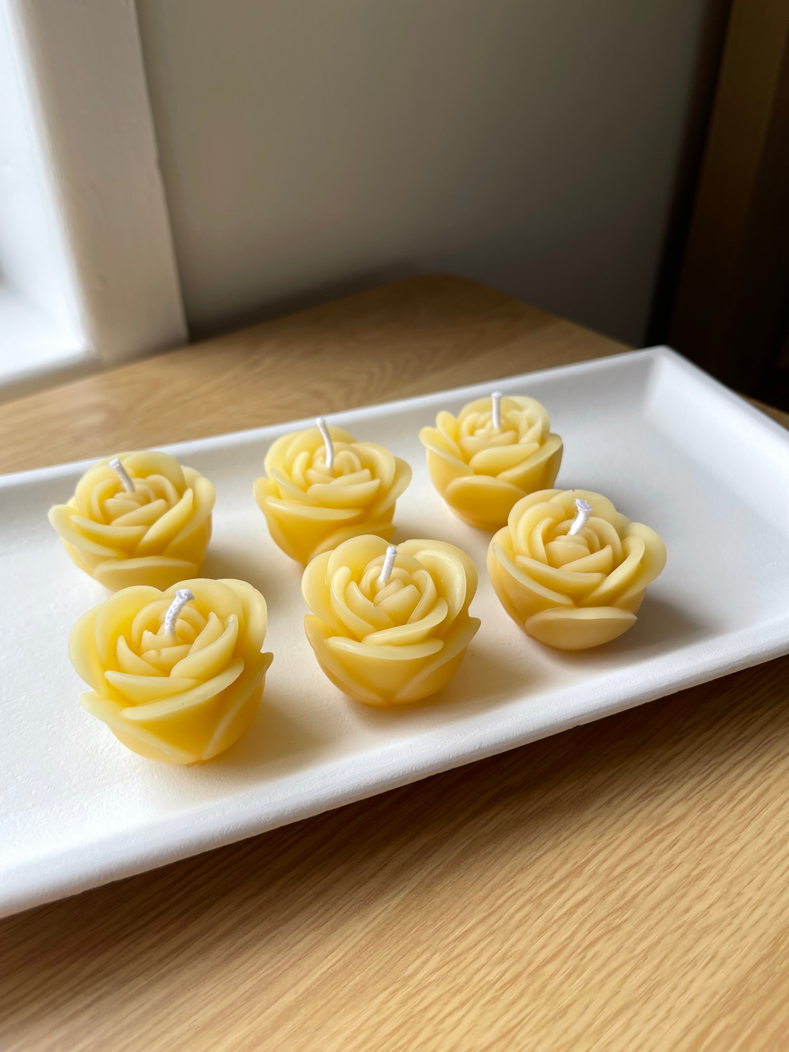 Rose Shaped Beeswax Tealight Candles (6 Pack)