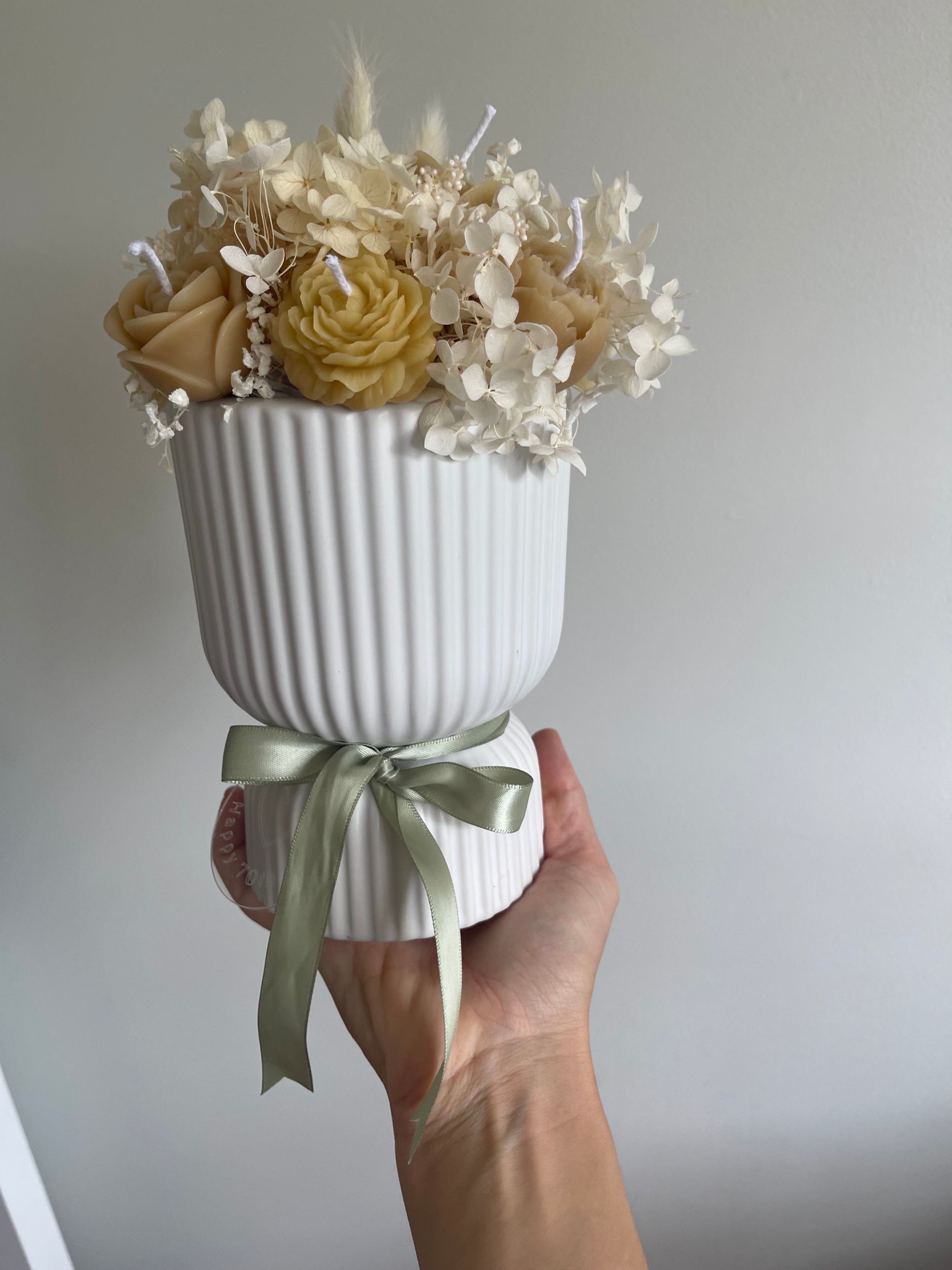 Handmade Beeswax Flower Candle Bouquet: Natural Home Décor Gift