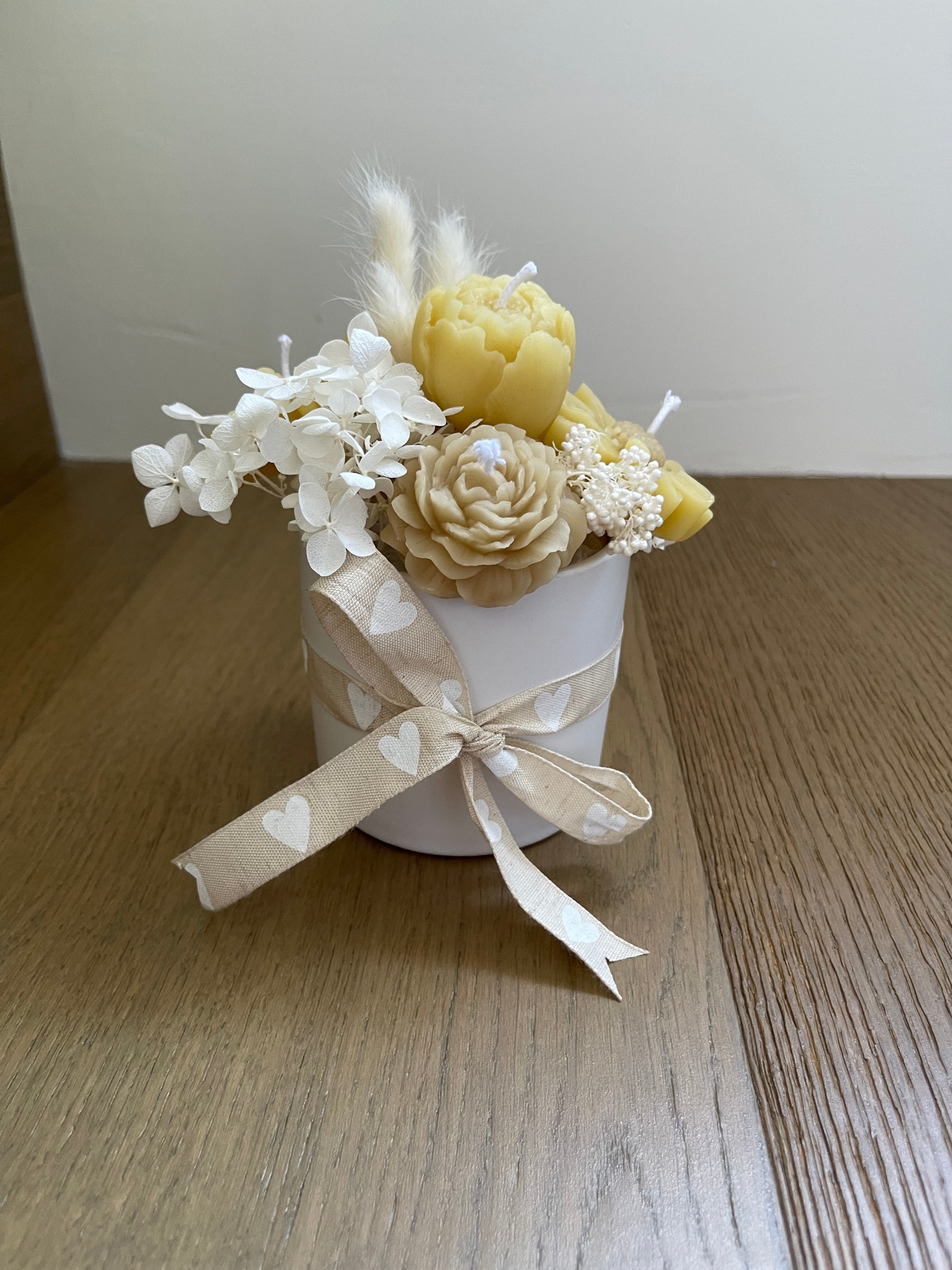 Handmade Beeswax Flower Candle Bouquet: Natural Scented Floral Décor