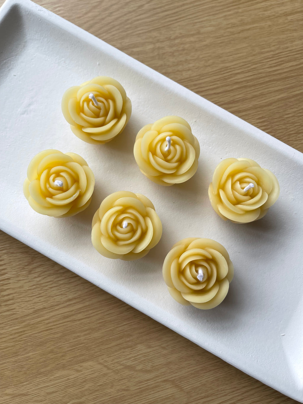 Rose Shaped Beeswax Tealight Candles (6 Pack)